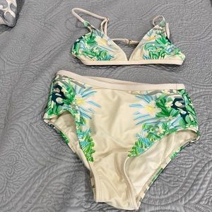 Swim suit